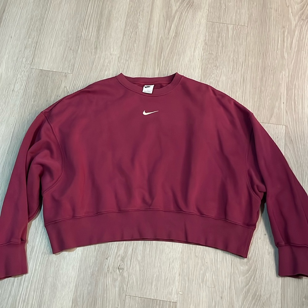 Nike dark mauve oversized cropped sweatshirt.